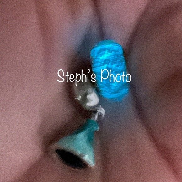 NIB Authentic Pandora x Disney Ariel dress dangle and Murano charm hard to find - Picture 9 of 9